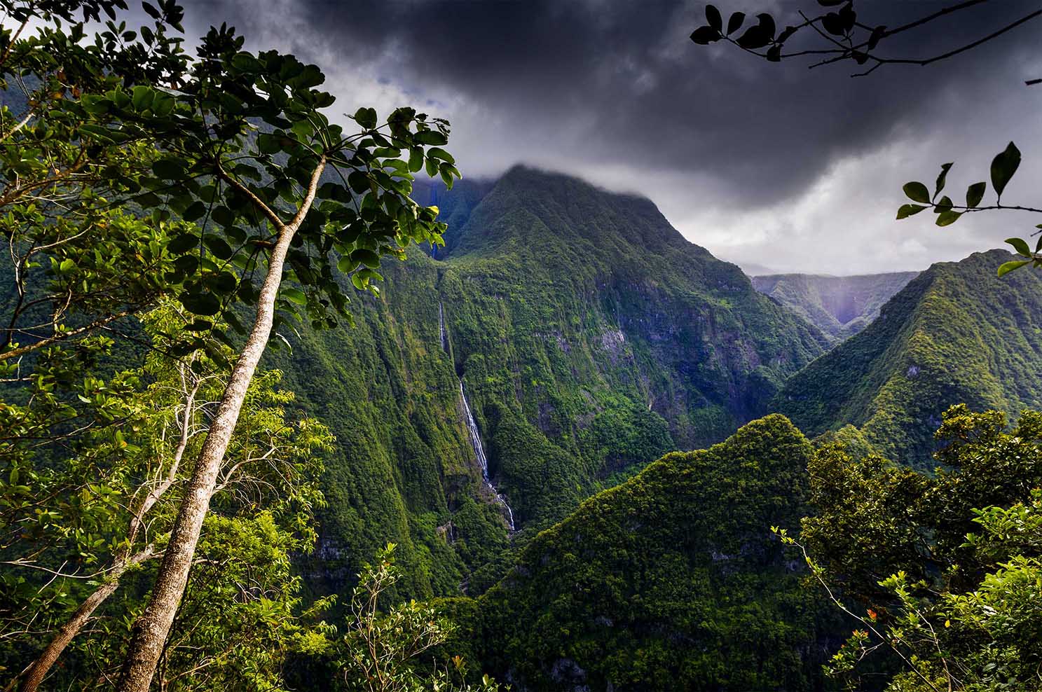 Takamaka Valley and mountains at Réunion Island